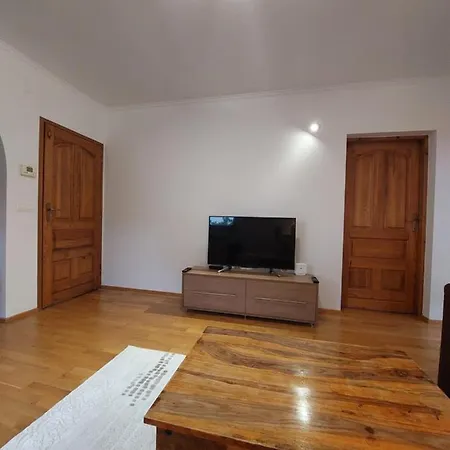 Sarajevo Flower Garden - Entire House & Private Garden