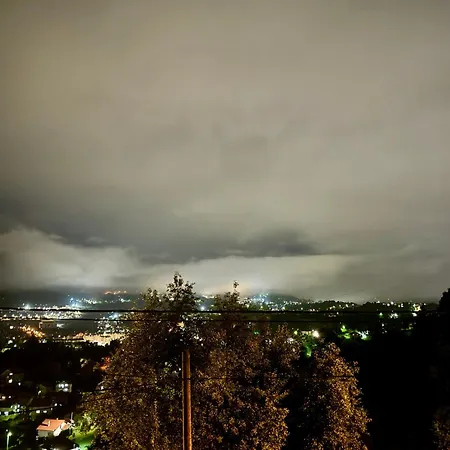 Prázdninový dům Sarajevo Flower Garden *