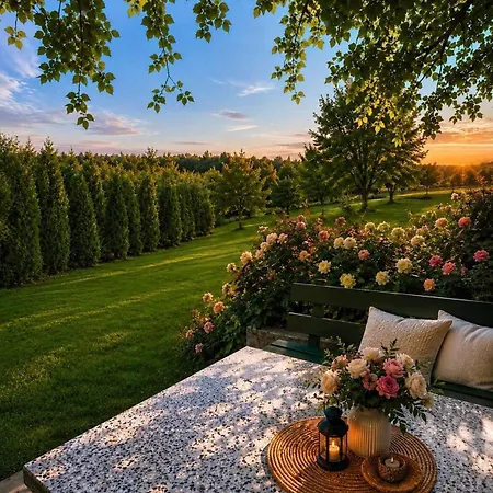 Sarajevo Flower Garden - Entire House & Private Garden Feriehus *